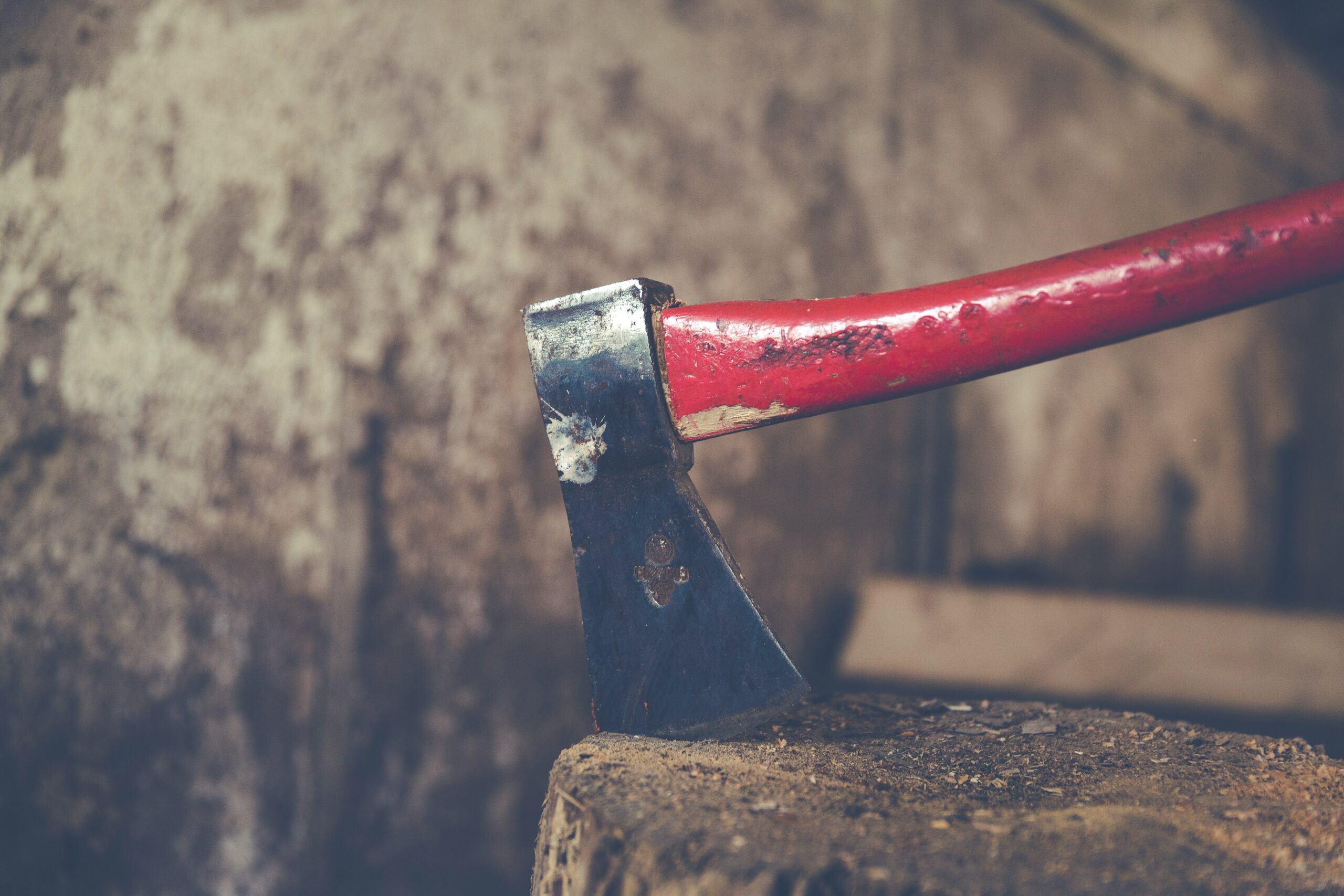 Essential Axe Throwing Safety Measures