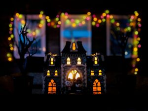 photo 1602543390973 61f2e2c0f682 scaledjpeg - Brainy Actz Escape Rooms haunted house decor miniature